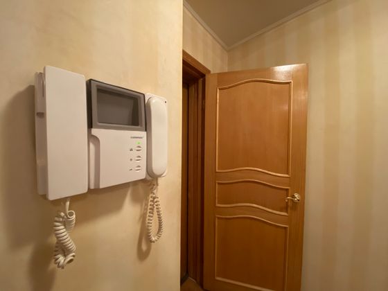 Продажа 2 комнат, 33 м², 21/24 этаж