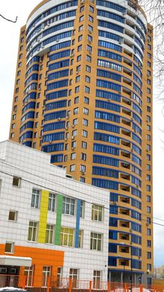 Продажа 3-комнатной квартиры 106,5 м², 23/25 этаж