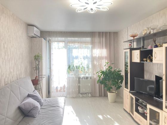 Продажа 3-комнатной квартиры 63,7 м², 3/5 этаж