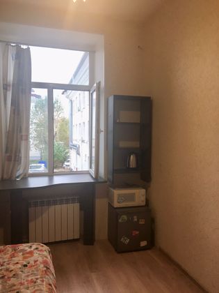 Аренда 1 комнаты, 11 м², 2/3 этаж