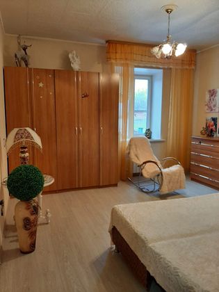 Продажа 2-комнатной квартиры 61,2 м², 2/2 этаж