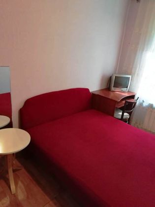 Аренда 1 комнаты, 12 м², 1/12 этаж