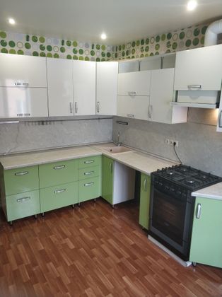 Продажа 3-комнатной квартиры 70 м², 2/3 этаж