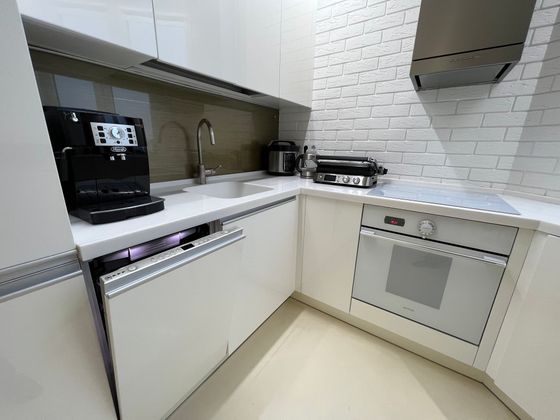 Продажа 2-комнатной квартиры 68,3 м², 18/18 этаж