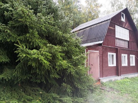Продажа дома, 90 м², с участком 9 соток