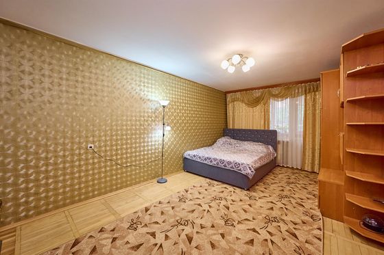 Продажа 2-комнатной квартиры 53 м², 1/10 этаж