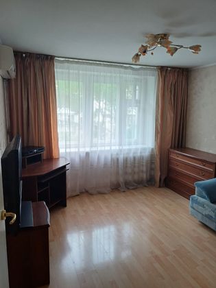 Продажа 1-комнатной квартиры 39 м², 4/5 этаж