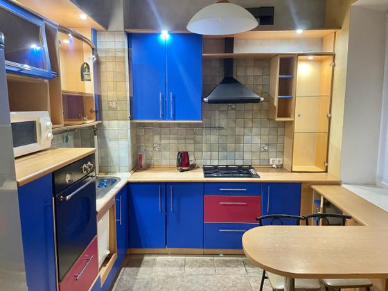 Аренда 3-комнатной квартиры 60 м², 2/5 этаж