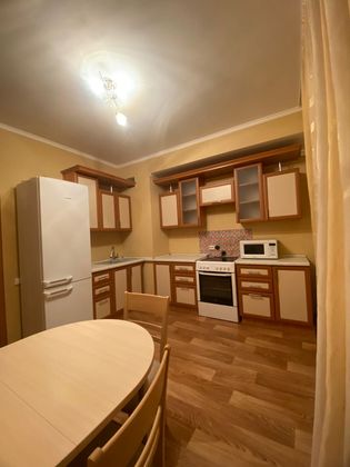 Аренда 2-комнатной квартиры 70 м², 3/12 этаж