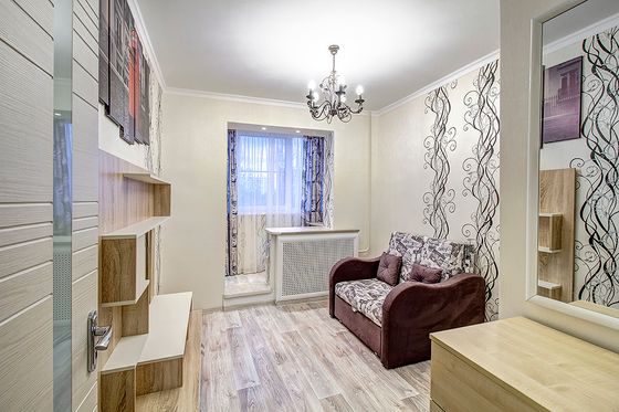 Продажа 1 комнаты, 10 м², 2/12 этаж