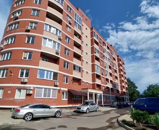 Продажа 2-комнатной квартиры 64,1 м², 2/9 этаж