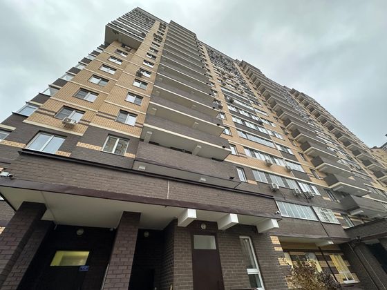 Продажа 2-комнатной квартиры 67,1 м², 14/18 этаж