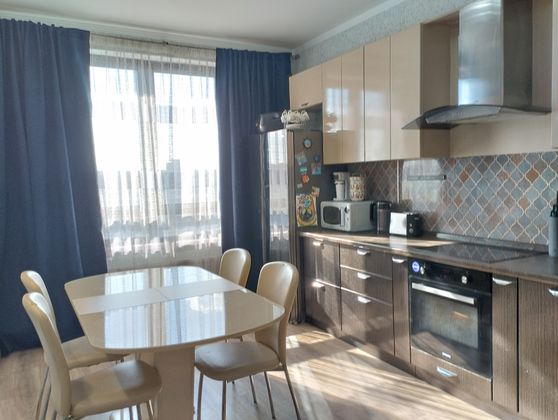 Продажа 2-комнатной квартиры 61,5 м², 10/12 этаж