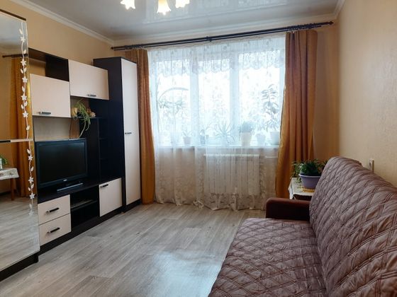 Продажа 2-комнатной квартиры 54 м², 9/9 этаж