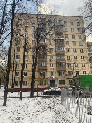 Продажа 2-комнатной квартиры 38 м², 9/9 этаж