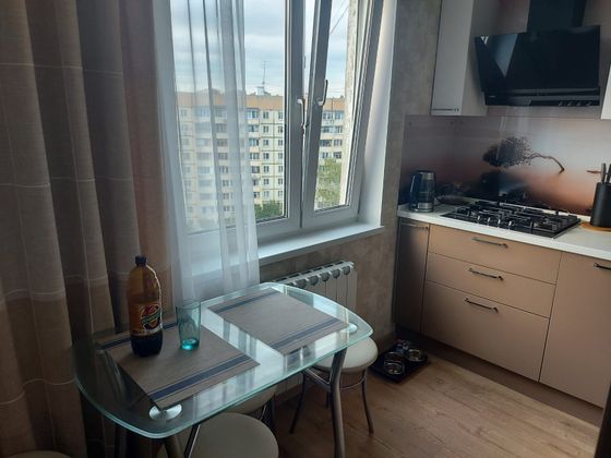 Продажа 3-комнатной квартиры 60 м², 9/9 этаж