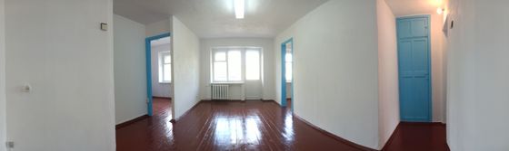 Продажа 3-комнатной квартиры 56 м², 4/5 этаж