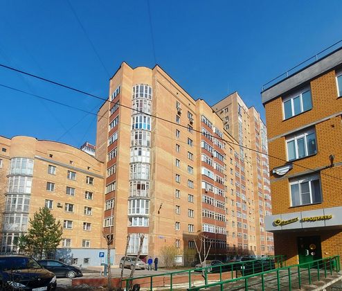 Продажа 2-комнатной квартиры 66,9 м², 9/10 этаж