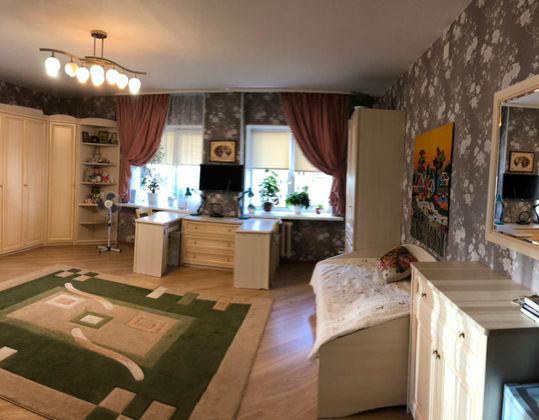 Продажа 3-комнатной квартиры 101,1 м², 2/3 этаж