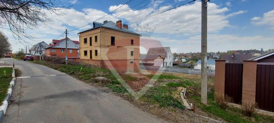 Продажа дома, 400 м², с участком 10 соток