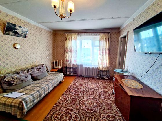 Продажа 2-комнатной квартиры 35 м², 1/3 этаж