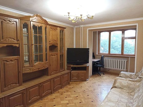 Продажа 3-комнатной квартиры 74 м², 3/5 этаж