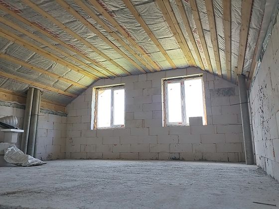 Продажа дома, 110 м², с участком 8 соток