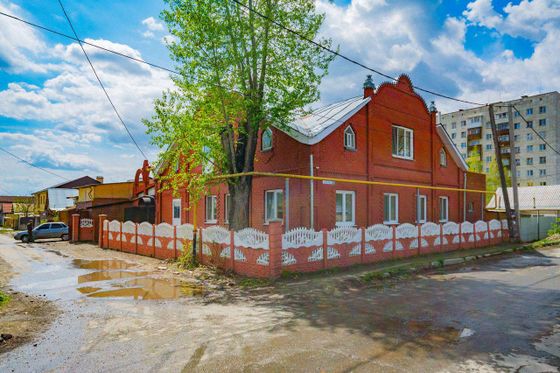 Продажа дома, 354 м², с участком 5 соток