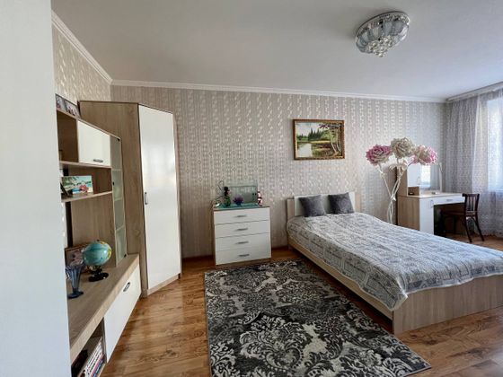 Продажа 2-комнатной квартиры 75,2 м², 6/12 этаж