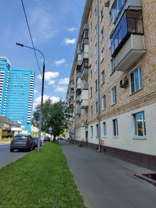 Продажа 3-комнатной квартиры 83 м², 8/8 этаж