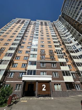 Продажа 2-комнатной квартиры 56,2 м², 15/17 этаж