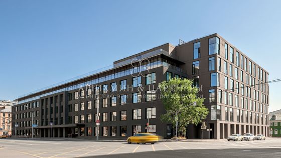 Продажа 3-комнатной квартиры 130,7 м², 3/6 этаж