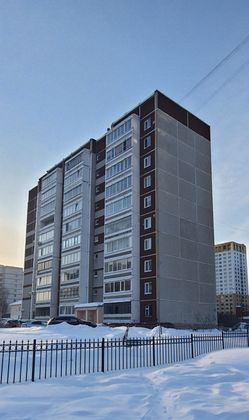 Продажа 3-комнатной квартиры 64 м², 1/10 этаж