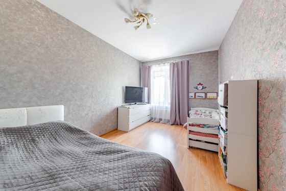 Продажа 1-комнатной квартиры 37,8 м², 9/12 этаж