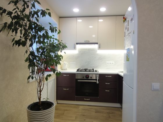 Продажа 2-комнатной квартиры 42,3 м², 2/5 этаж