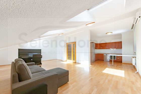 Аренда 4-комнатной квартиры 168 м², 4/6 этаж
