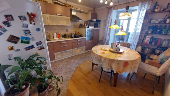 Продажа 3-комнатной квартиры 92,7 м², 6/10 этаж