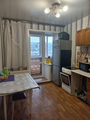 Продажа 2-комнатной квартиры 60 м², 6/6 этаж