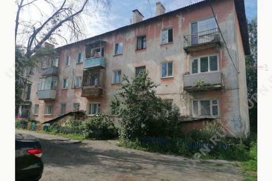 Продажа 2-комнатной квартиры 41 м², 1/3 этаж