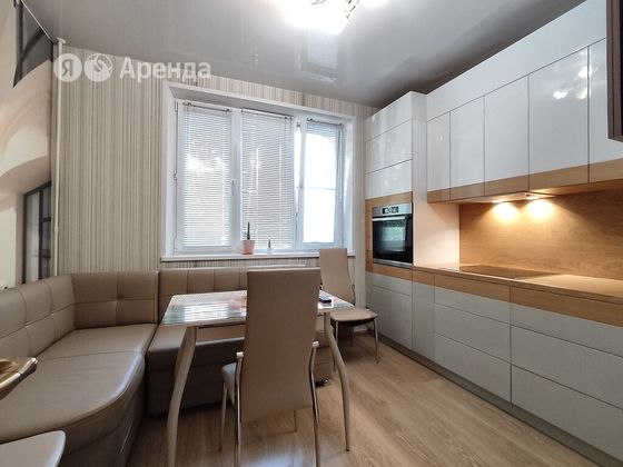 Аренда 2-комнатной квартиры 57 м², 1/22 этаж