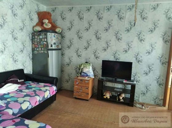 Продажа 2-комнатной квартиры 42 м², 1/2 этаж