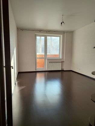 Продажа 1-комнатной квартиры 40 м², 2/10 этаж