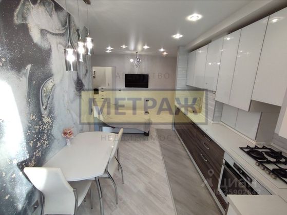 Продажа 2-комнатной квартиры 62 м², 1/4 этаж