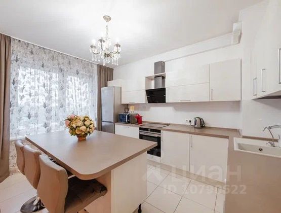 Продажа 3-комнатной квартиры 95 м², 9/10 этаж