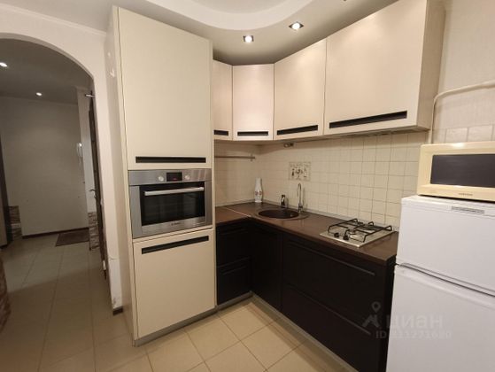 Продажа 1-комнатной квартиры 30 м², 1/9 этаж