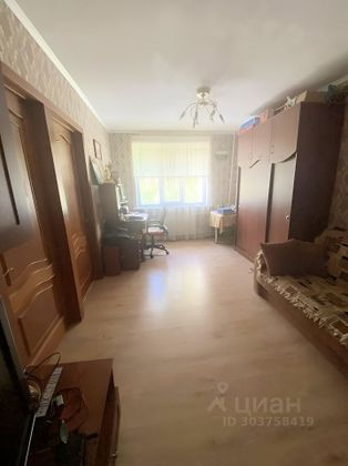 Продажа 4-комнатной квартиры 70 м², 3/9 этаж