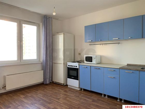 Продажа 2-комнатной квартиры 62 м², 6/16 этаж