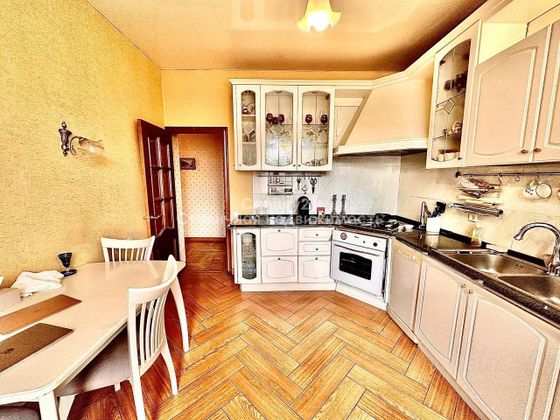 Продажа многокомнатной квартиры 165 м², 5/9 этаж