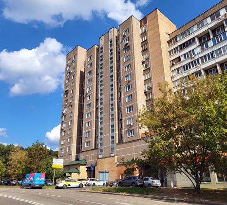 Продажа 3-комнатной квартиры 77 м², 12/12 этаж