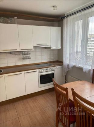 Продажа 3-комнатной квартиры 80 м², 8/12 этаж